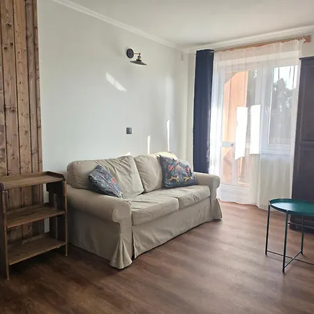 4 Strony Świata Pokoje i Apartamenty-3